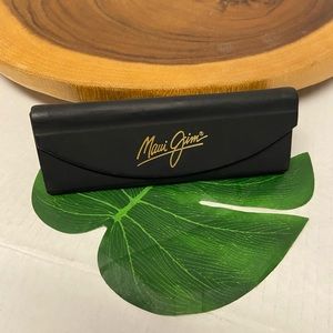Maui Jim Triangular Eyeglasses Case